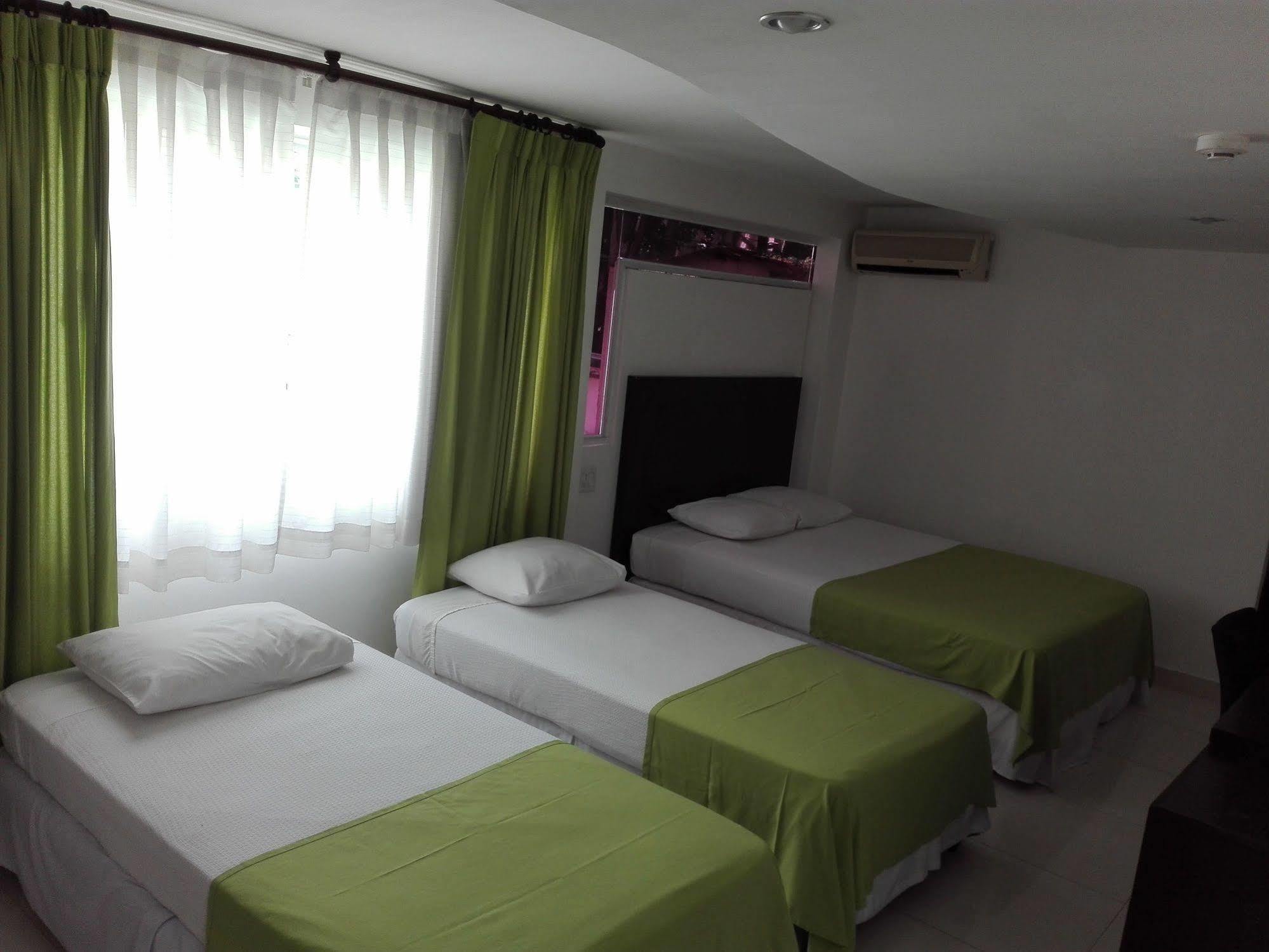 Az Hotel And Suites 파나마시티 외부 사진