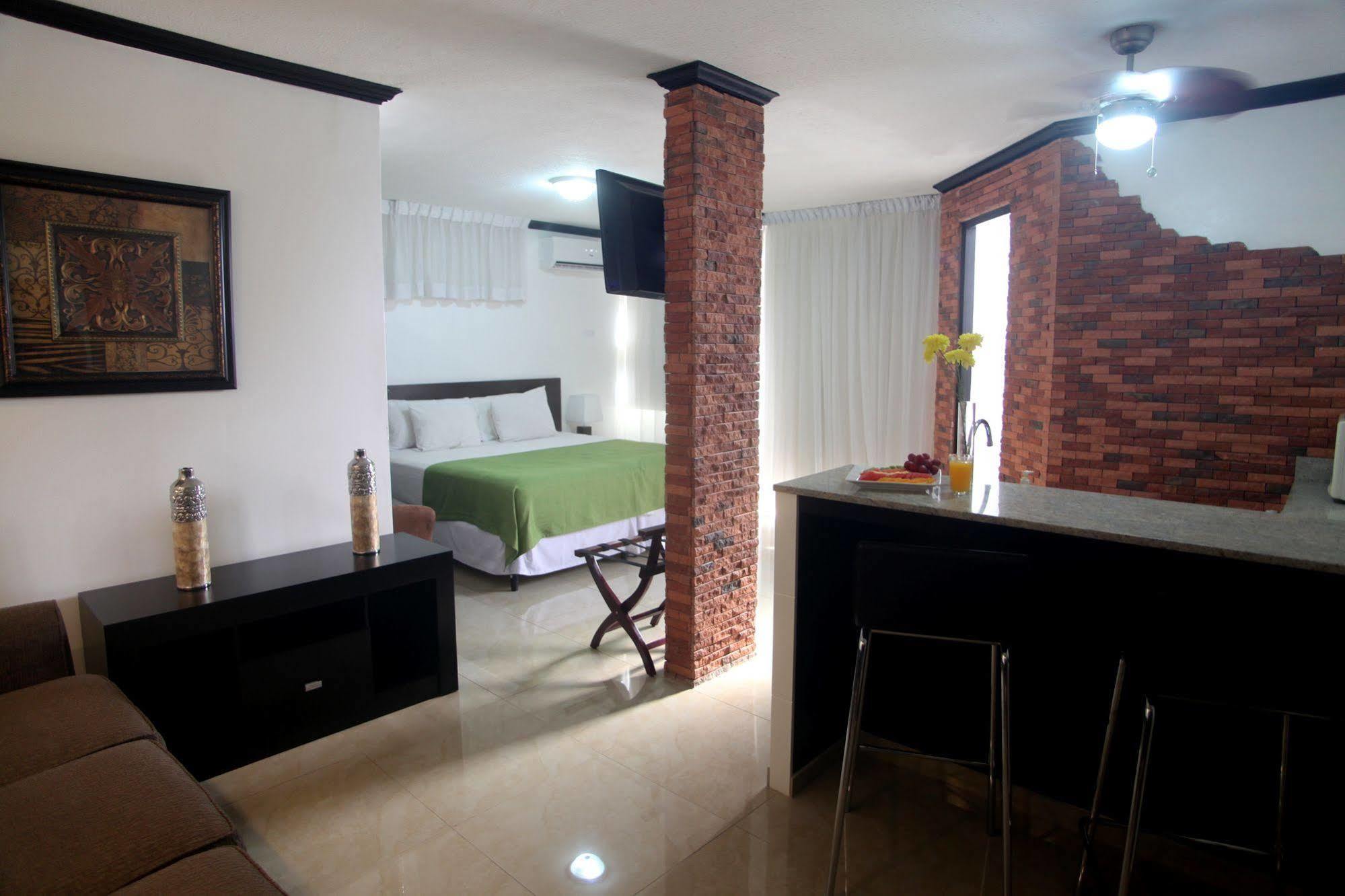 Az Hotel And Suites 파나마시티 외부 사진